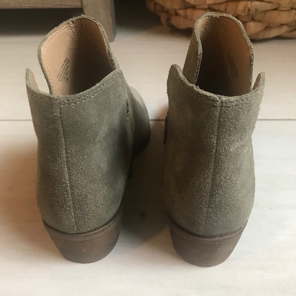 NWOT Splendid “Hamptyn” bootie in Fern size 7 - Picture 2 of 7